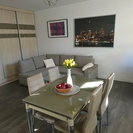 Czarnowiejska 9/9 Miodosytnia Apartament *